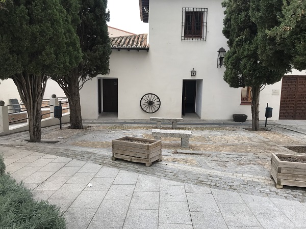 Vista exterior de la oficina de turismo de Illescas